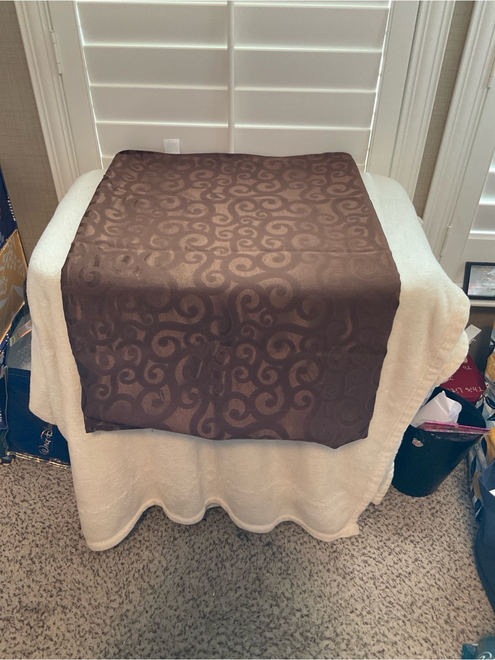 Brown Swirl Table Cloth